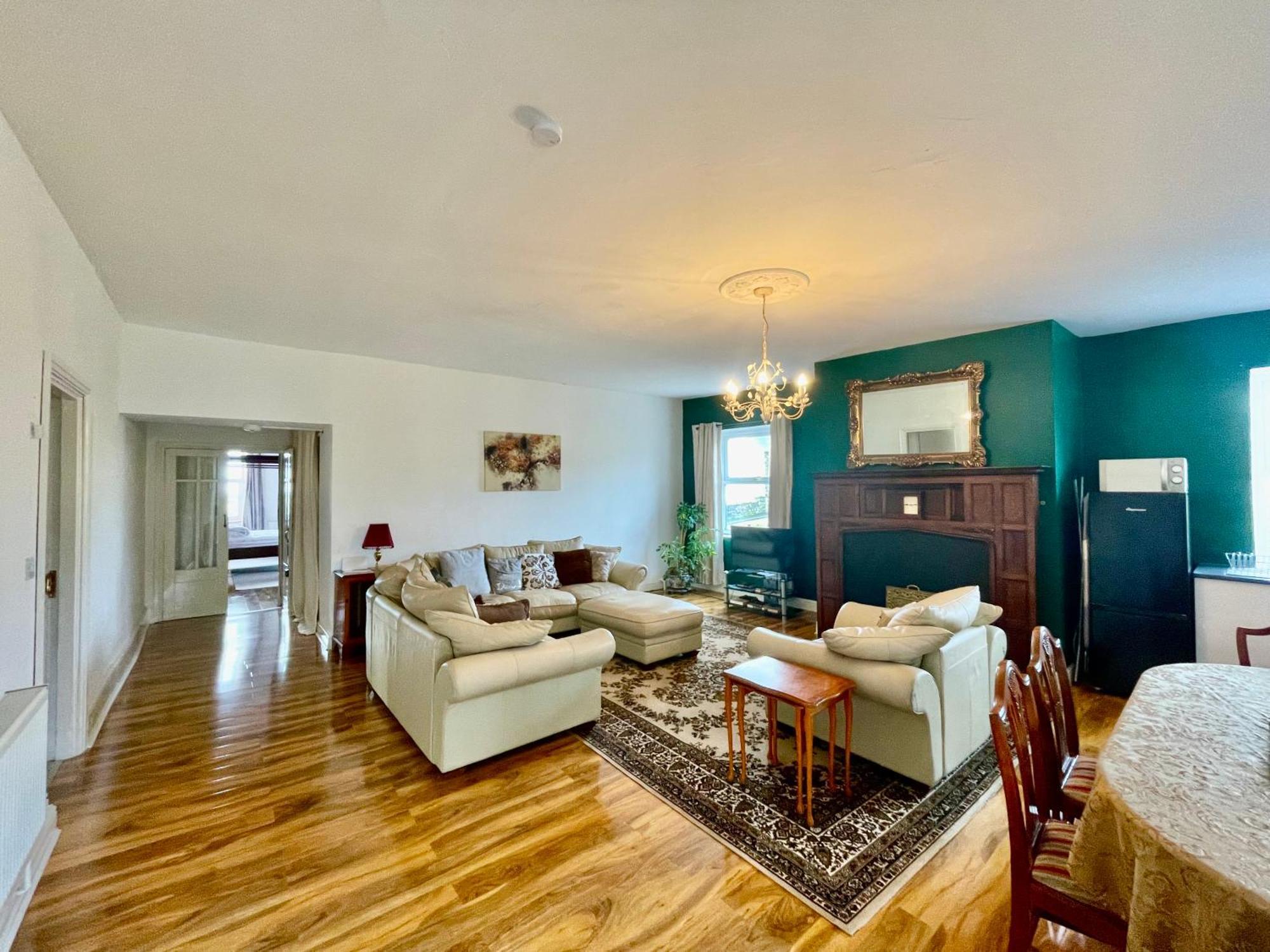 Spacious 3 Bedroom Garden Apartment In Snowdonia National Park Garndolbenmaen Экстерьер фото